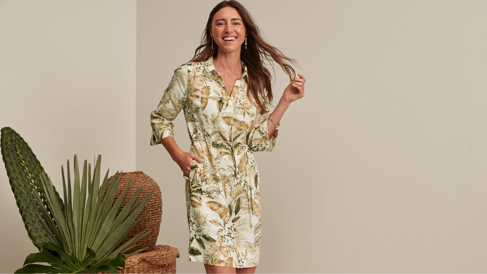 Woman wearing tommy Bahama Golden Grove Shift Dress